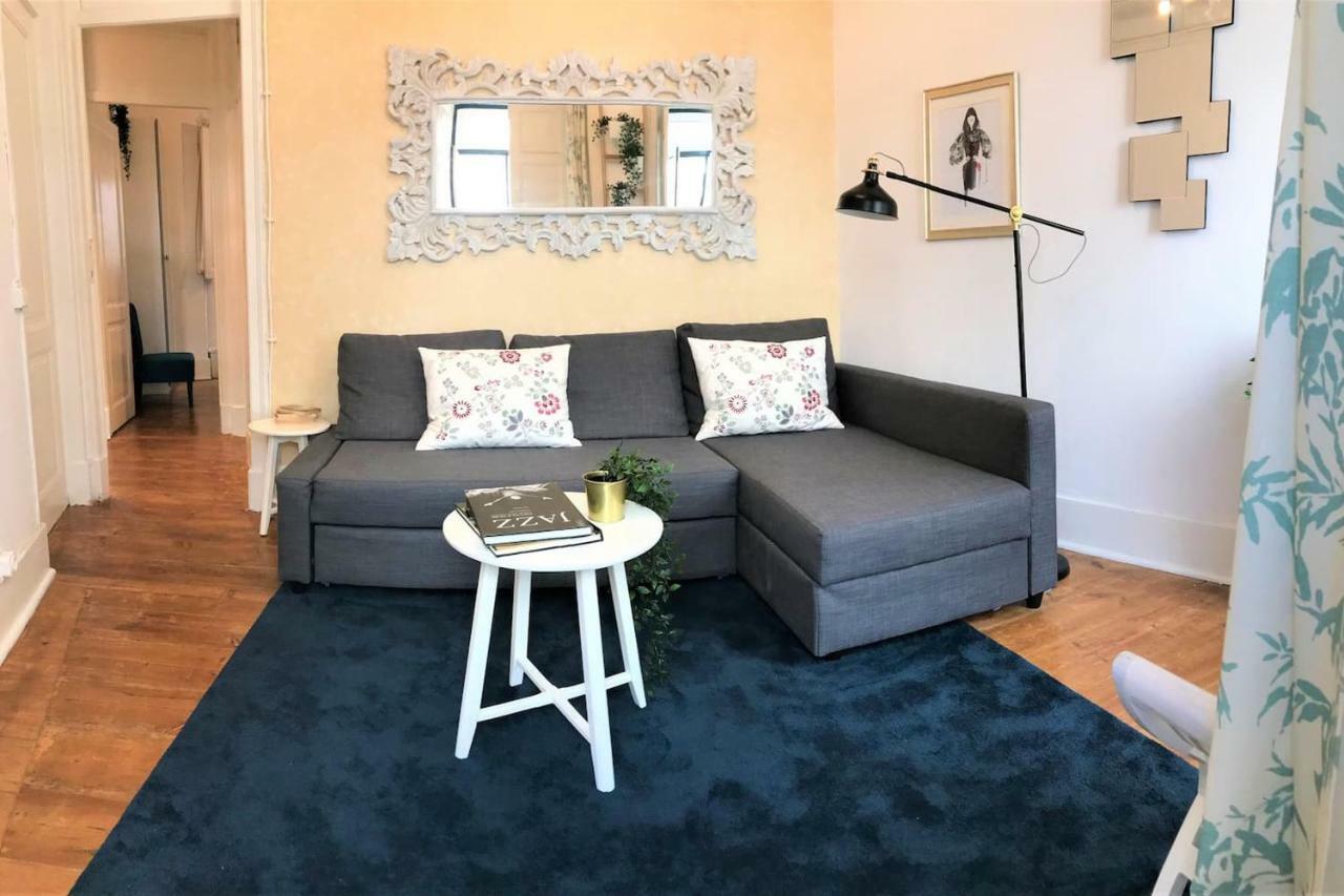 Principe Real - 2 Bedroom Apartment With Terrace Lisbon Exterior photo